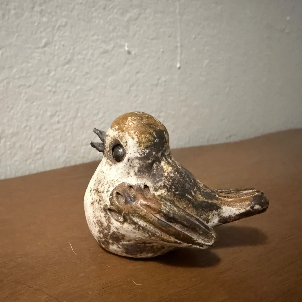 Vintage mcm sparrow pottery figurine